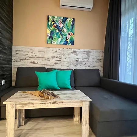 Apartman Flower House 1